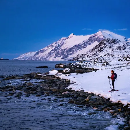 Traditional Arctic Sorlenangen
