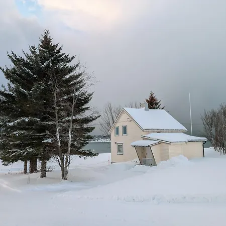 Traditional Arctic Holiday home *