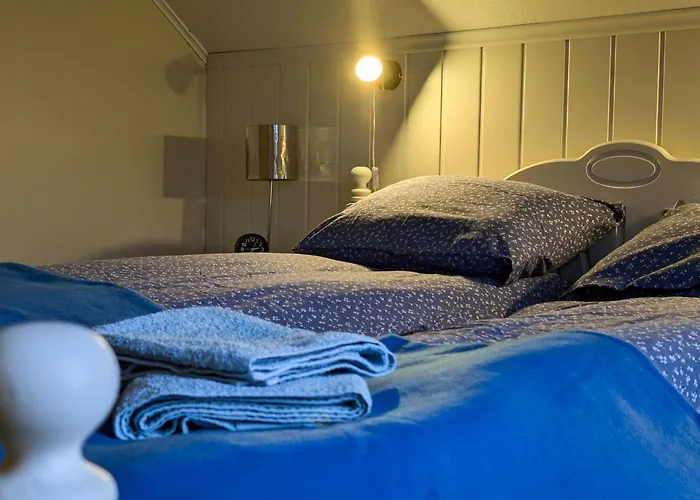 Traditional Arctic * Sorlenangen