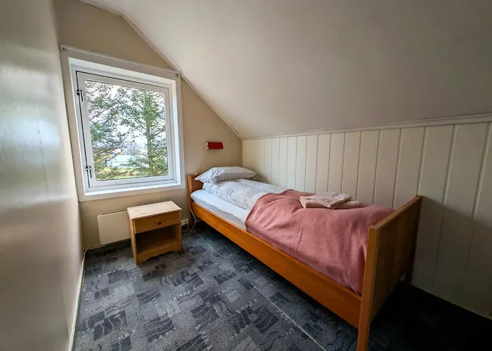 펜션 Traditional Arctic Sorlenangen